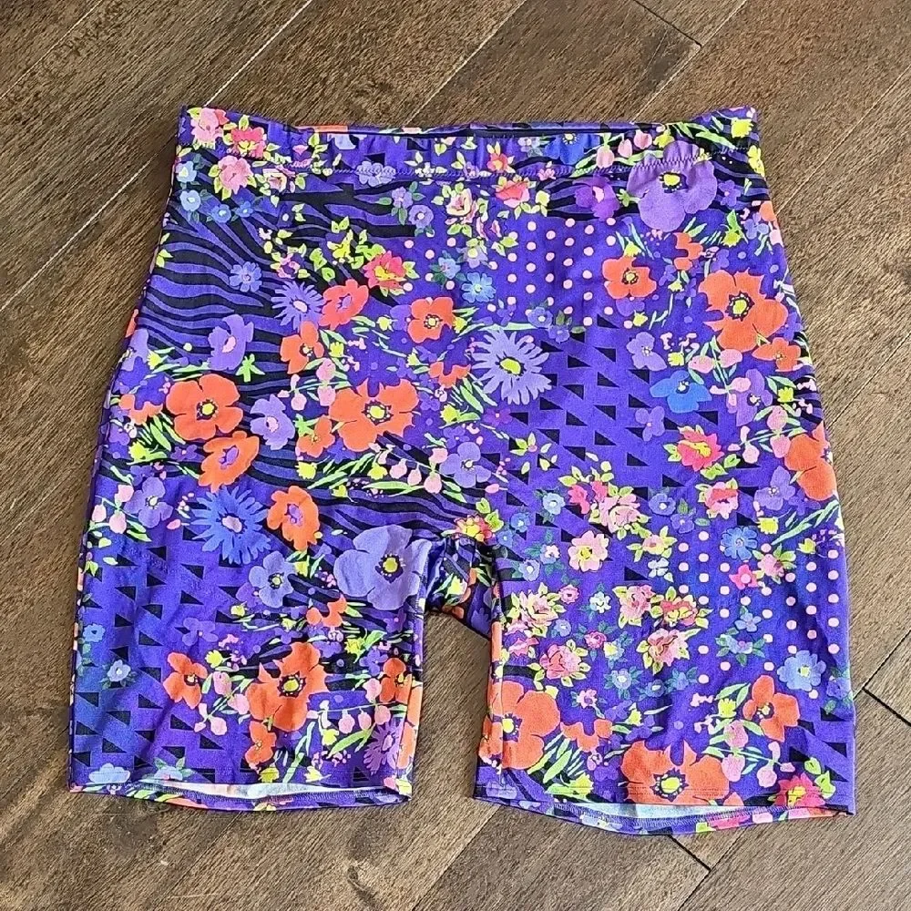 Yitty Lizzo Fabletics Headliner Shaping High Waist Shorts XXL/1X